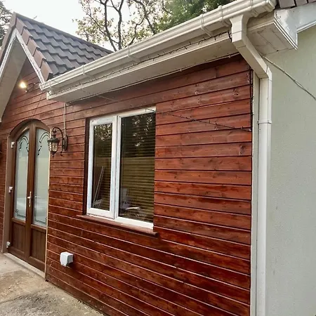 1-bed Cosy Near Emerald Park - Sleeps 5 * Dunshaughlin