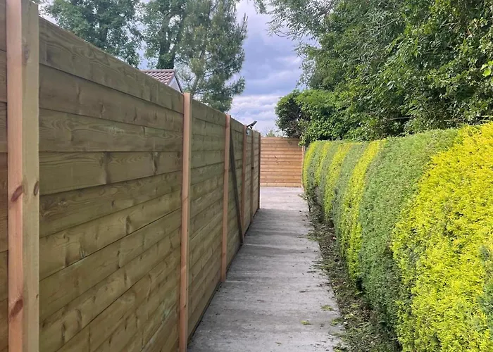 Vakantiehuis 1-bed Cosy Near Emerald Park - Sleeps 5 Dunshaughlin